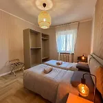 Suite 5 Stelle, Appartamento Di Lusso E Storia